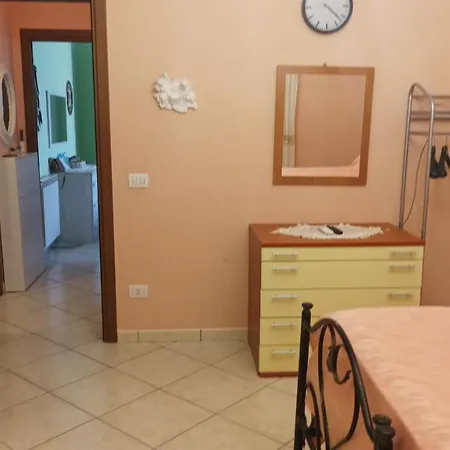 Holiday Etna شقة